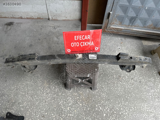 Bmw 1 SERİSİ E81 E87 arka tampon demiri çıkma orjinal samsun