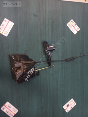 OPEL CORSA D SAĞ ARKA KİLİDİ