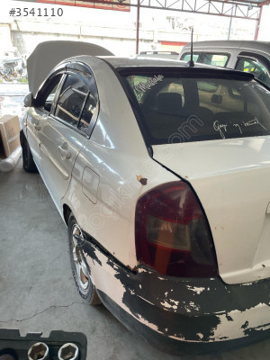 HYUNDAİ ACCENT ERA SOL ARKA ÇAMURLUK ORJİNAL ÇIKMA