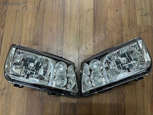 Vw Bora Sağ Sol Far Lambası Sisli Tip 1998-2004