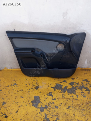 Citroen C3 sol ön kapı döşemesi