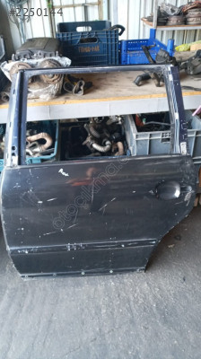 VOLKSWAGEN PASSAT SOL ARKA KAPI CIKMA CEP: 0541 570 02 94