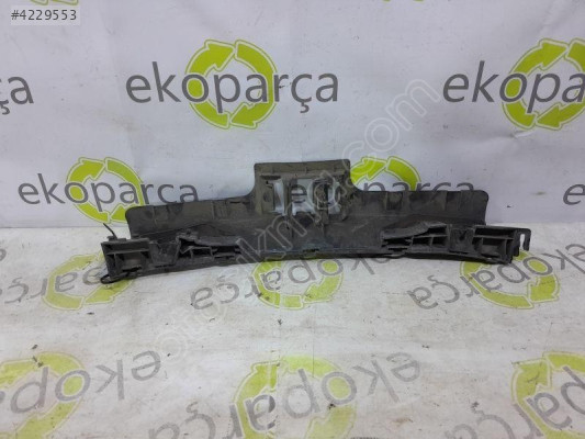 MERCEDES C SERİSİ 2015 2018 W205 ARKA TAMPON BRAKETİ A2058850265