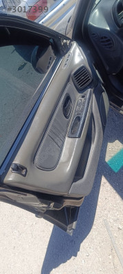 Renault Laguna bir kapı döşemeleri