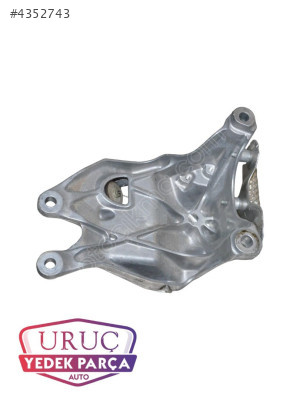 4M0199308BM MOTOR TUTUCU BRAKETİ SAĞ VW TOUAREG AUDİ A4 A5 A6 A7