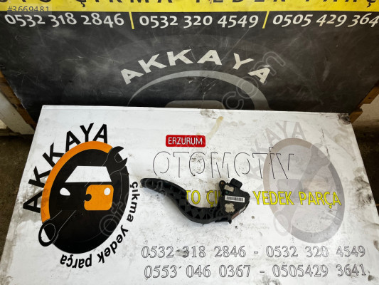 180100020R Fluence Gaz Pedalı Orjinal Çıkma
