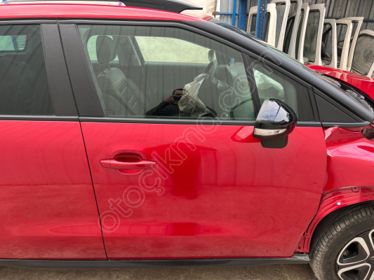 Citroen C3 AirCross Sağ Ön Kapı ORJİNAL