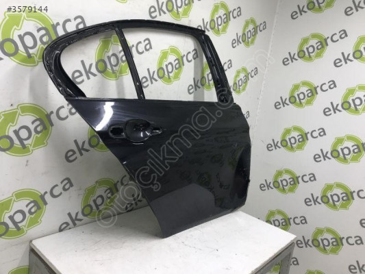 BMW 3 Serisi F30 2013-2018 Sağ Arka Kapı Parçası 41007298514