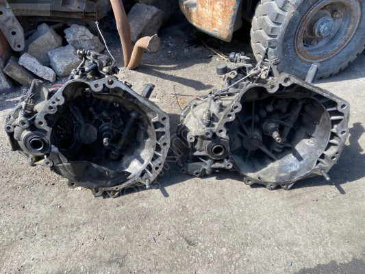 Suzuki swit 1.3 4x4 Orjinal şanzıman çıkma
