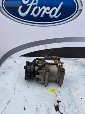 Ford connect klima kompresörü orijinal çıkma