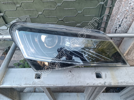 2016 2019 Skoda superb sağ far