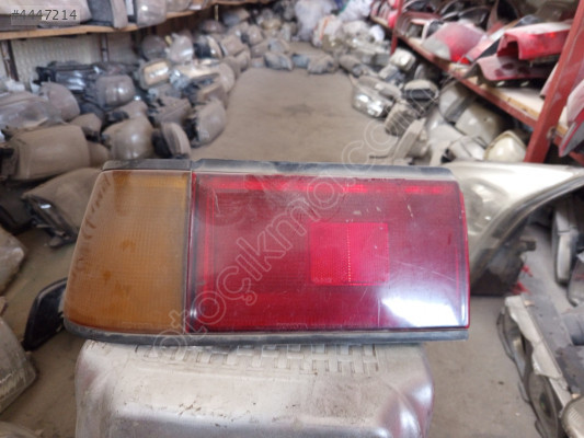 Toyota Corona sol arka stop