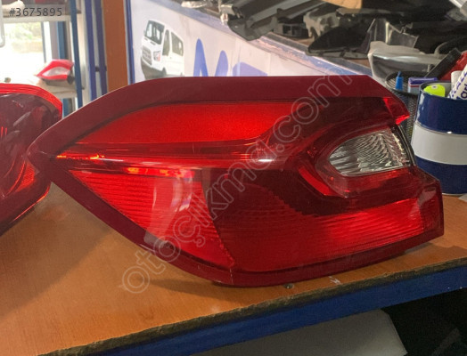 FORD FIESTA LEDSİZ TAMİRLİ SOL DIŞ STOP ORJİNAL ÇIKMA