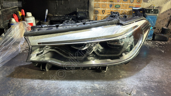 BMW 5 SERİ G30 ADAPTİVE LED SOL FAR