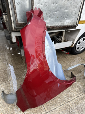 NİSSAN QASHQAİ ÇIKMA ORJİNAL SAĞ ÖN ÇAMURLUK BD1