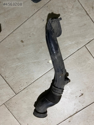 Opel astra 1.6 hava filtre borusu