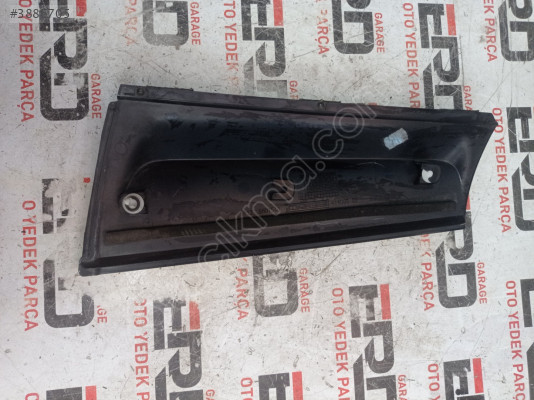 MINI R60 Countryman Sürücü Tarafı Sağ Ön Cam Döşemesi