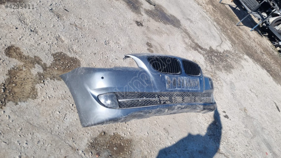 Bmw 5.20 model 2013  on tampon dolu
