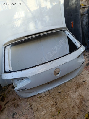 Volkswagen Passat b8 variant bagaj kapağı orjinal çıkma parça