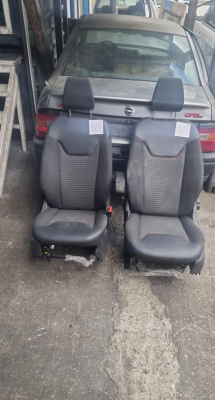 FORD COURİER 2023 ÖN SAG SOL KOLTUK