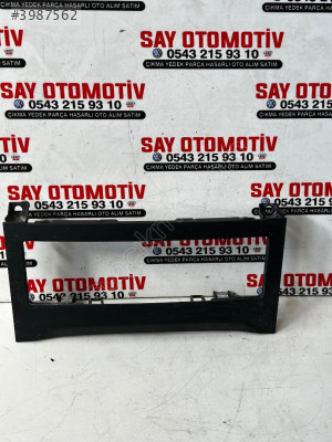 A2076803839 MERCEDES W207 KALORİFER KUMANDA PANEL ÇERÇEVESİ