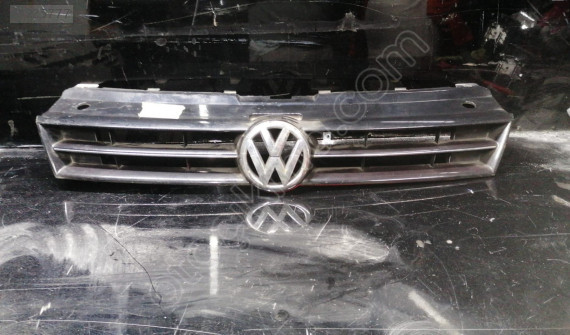 Volkswagen Polo 2010-2014 Ön Panjur - Orjinal Oto Çıkma