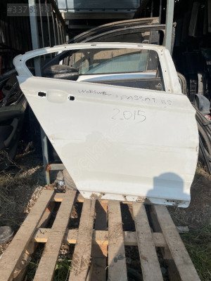 VW PASSAT B8 SAĞ ARKA KAPI BEYAZ 2014 2022