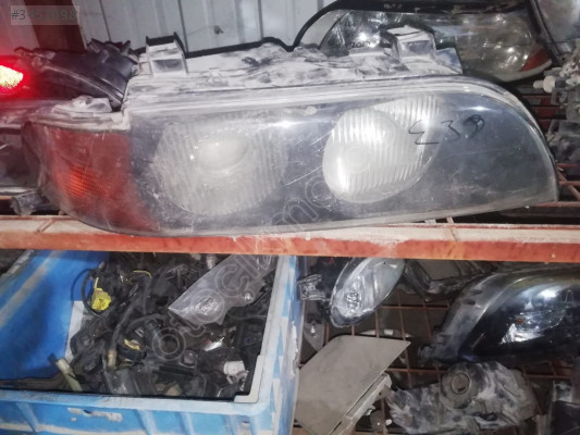 BMW E39 SAĞ ÖN FAR ÇIKMA