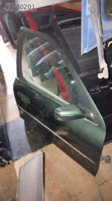 BURSA ÇEVİK OTO - FORD MONDEO SAĞ ÖN KAPI ÇIKMA PARÇASI