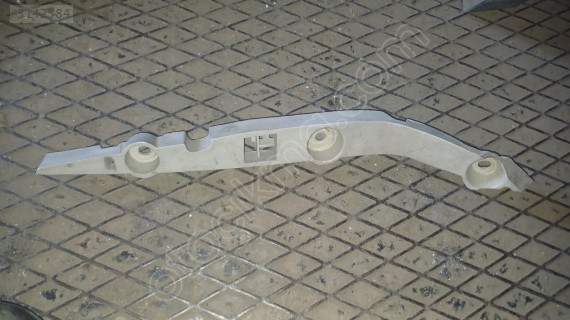 2003-2010 Ford C-Max sağ ön tampon bağlantı braketi