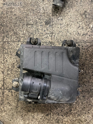 Reno trafic 2.0 dci hava filitre kutusu