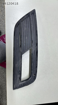 AUDİ A4 SOL SİS ÇERÇEVESİ ORJİNAL ÇIKMA