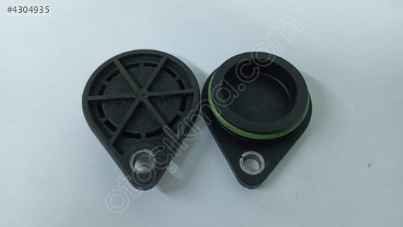 04C103335 EKSANTRIK MİLİ BAŞLIK KAPAĞI 1.0 1.5 TSI PASSAT GOLF