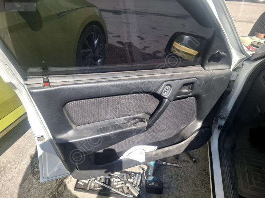 ÖZMEN OPEL VECTRA A SAĞ SOL ÖN ARKA KAPI DÖŞEMESİ