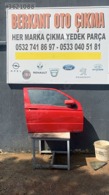 Alfa Romeo 145 sağ ön kapı dolu