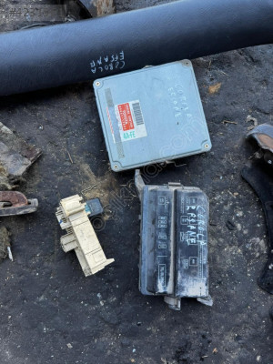 TOYOTA COROLLA BEYİN SETİ KONUK OTO