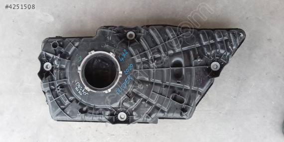 dacia duster 2020 1.5 4x2 çıkma orjinal adblue deposu (son fiyat)