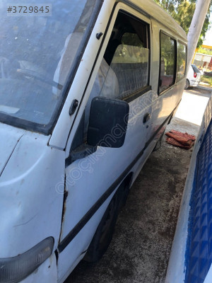 Hyundai H100 Camlı Panelvan Sol Arka Yan Cam