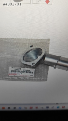 Toyota Corolla RADYATÖR SU GİRİŞ BORUSU 97.01 1632122050