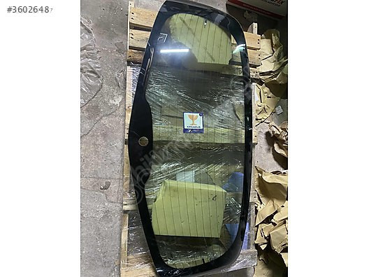 RENAULT CLİO 3 HB ARKA CAM