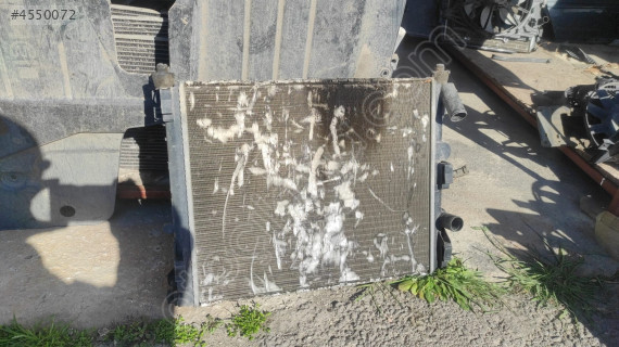 RENAULT CLİO 2 SU RADYATÖRÜ 1.5