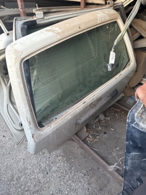 Tofaş Kartal bagaj kapağı