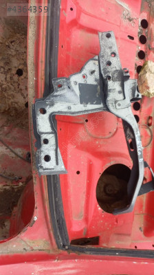 OPEL ZAFİRA B SOL FAR YUVA SACI.OTO ERKAN ÜNYE