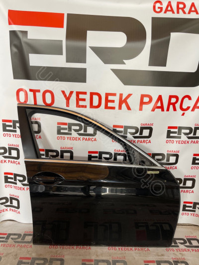 BMW 5 F10 SAĞ ÖN KAPI HATASIZ DOLU SİYAH