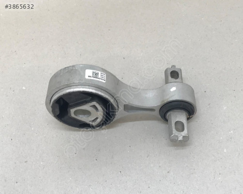 MOTOR ÜST KULAK MASERATI GHİPLİ 2013/2018 670004297