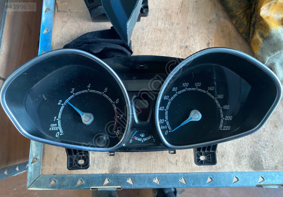 FORD FİESTA KİLOMETRE SAATİ GÖSTERGE PANELİ GARANTİLİ 2009-2017