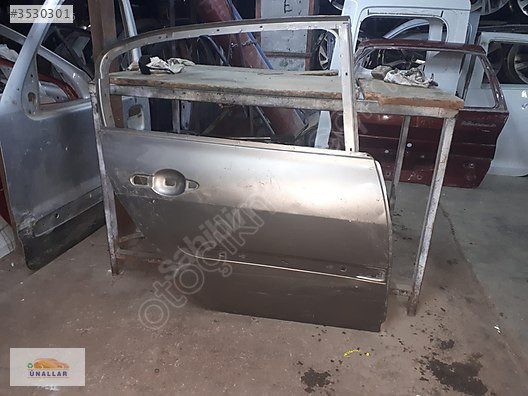 Renault Megane 2 Sağ Arka Kapı - Mertler Oto Yedek Parça