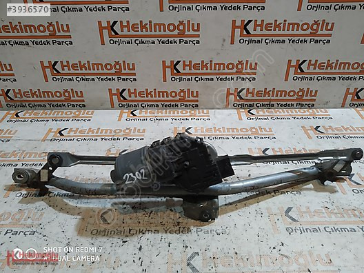 VOLKSWAGEN PASSAT B 5.5 SİLECEK MOTORU KOLLARI VE MEKANİZMASI3B1