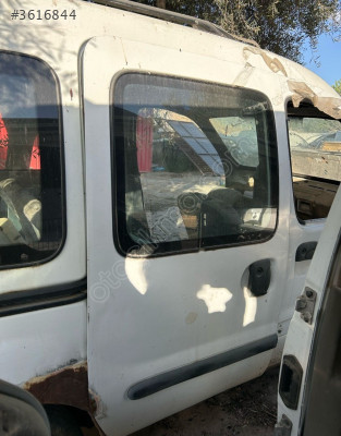 RENAULT KANGOO SAĞ SÜRGÜLÜ KAPI b