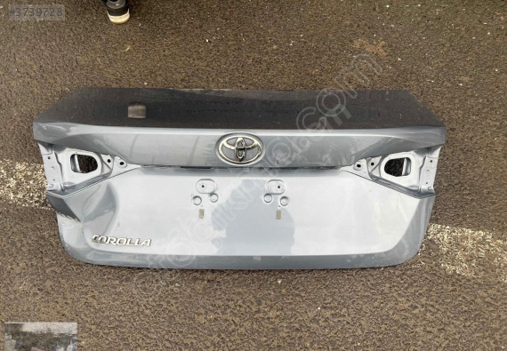 TOYOTA COROLLA BAĞAJ KAPAĞI NOKTA HASARLI